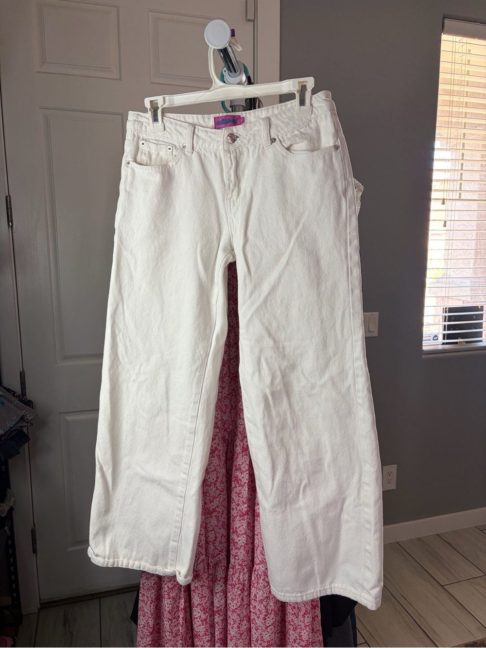 Edikted White Wide-Leg High-Rise Jeans
